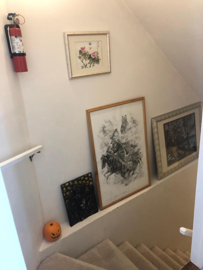 Hidden Valley Basement Suit H YYC 외부 사진